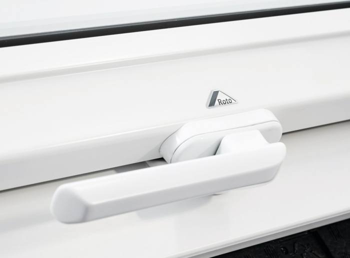 Poignée Fenêtre de toit pvc blanc